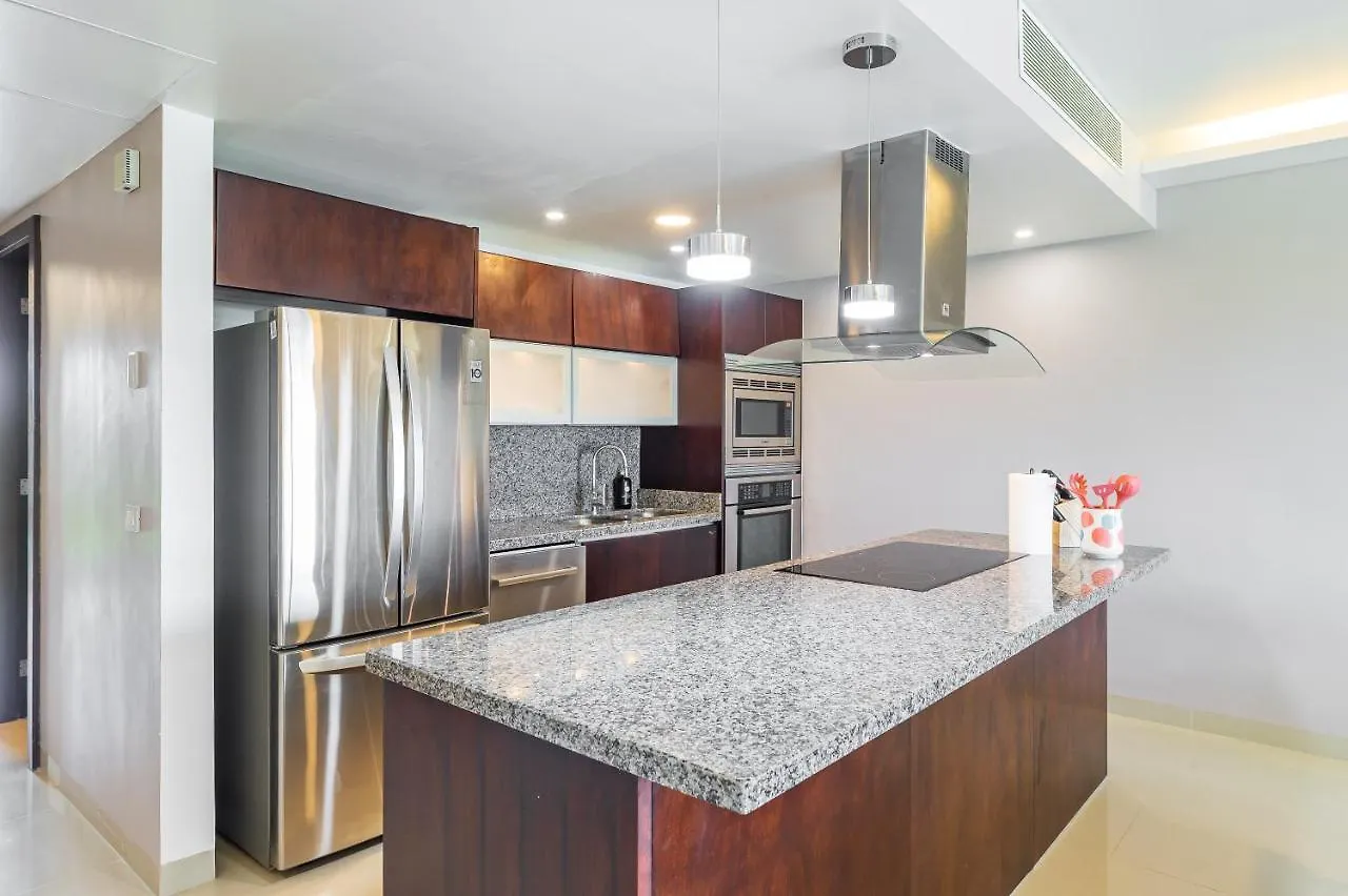 Casa Brisas Apts Playa del Carmen Messico